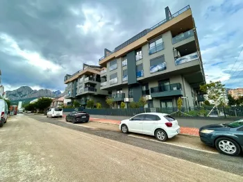 Konyaaltı Antalya'da Satılık Yepyeni Modern Daireler